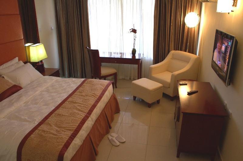 Royal Nick Hotel Tema Room photo
