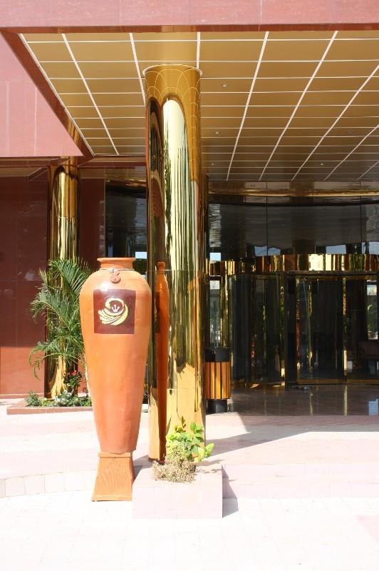 Royal Nick Hotel Tema Exterior photo