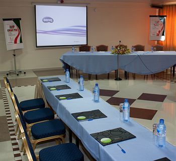 Royal Nick Hotel Tema Exterior photo