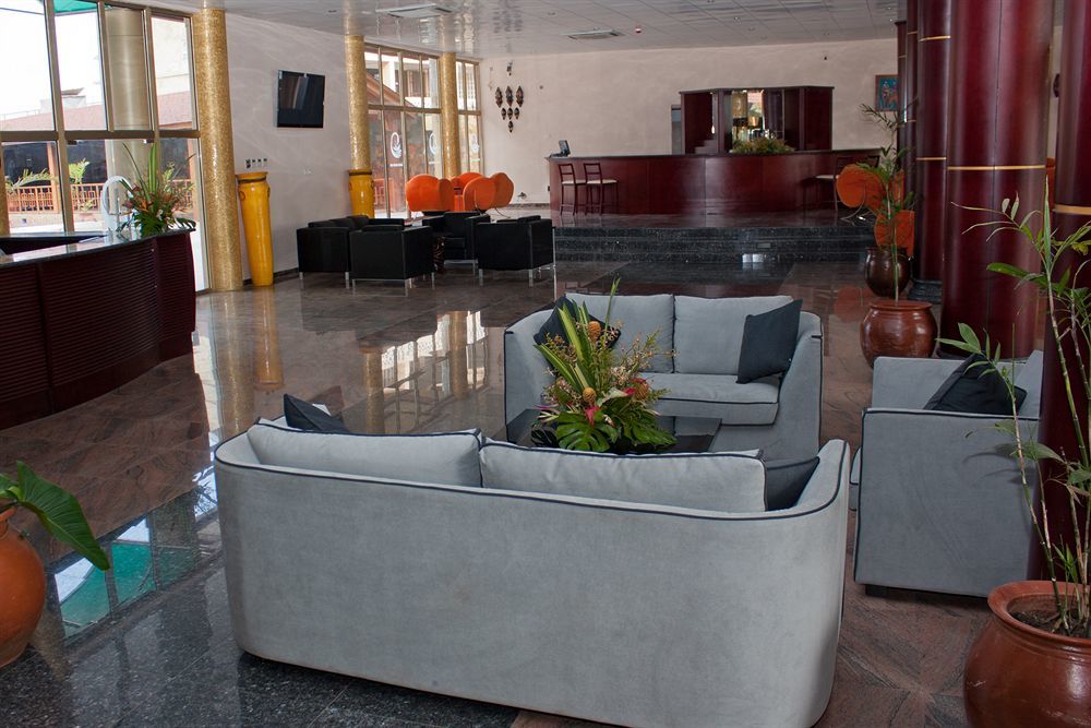 Royal Nick Hotel Tema Exterior photo